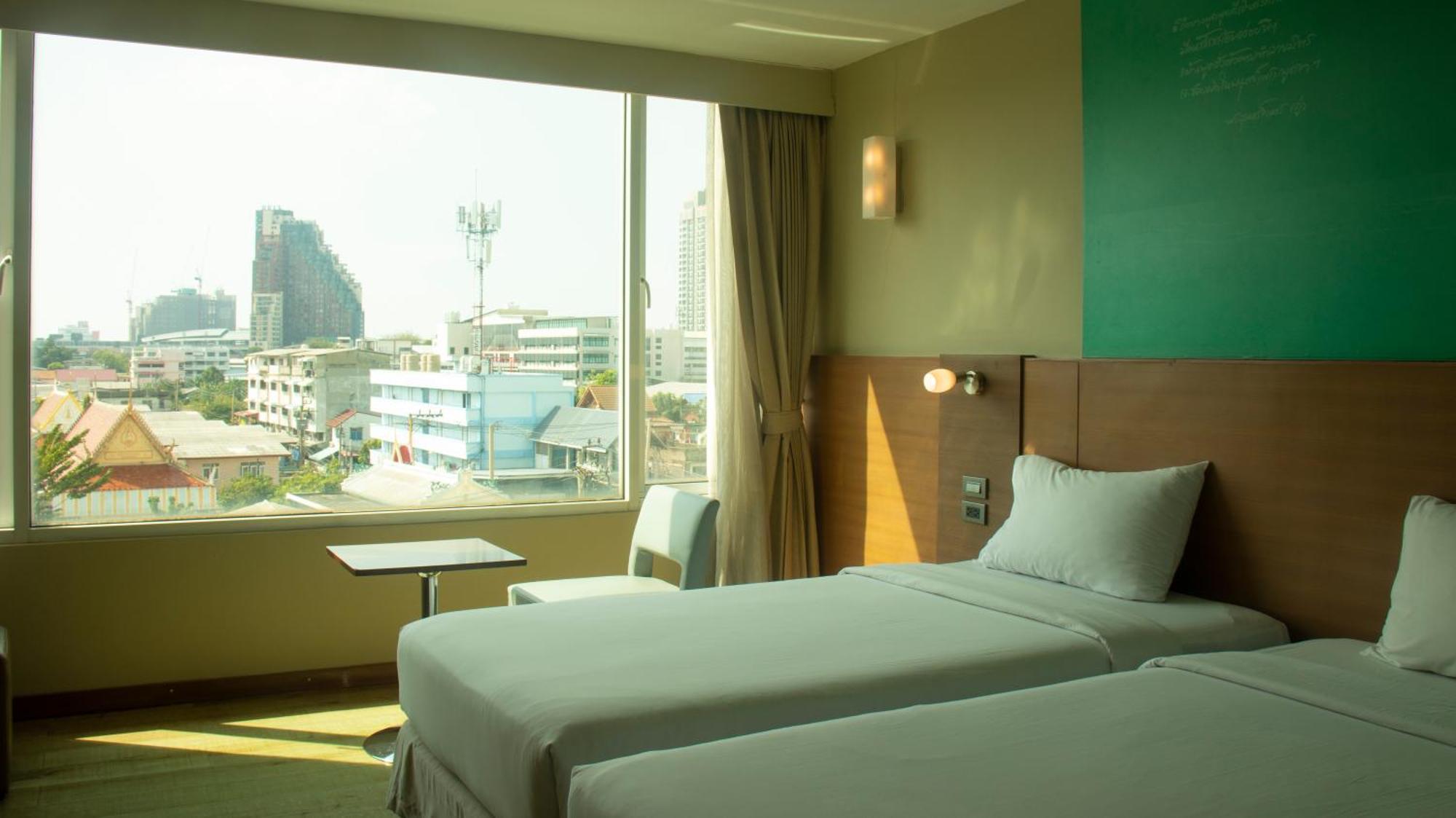 Riverside Bangkok Hotel Exterior photo